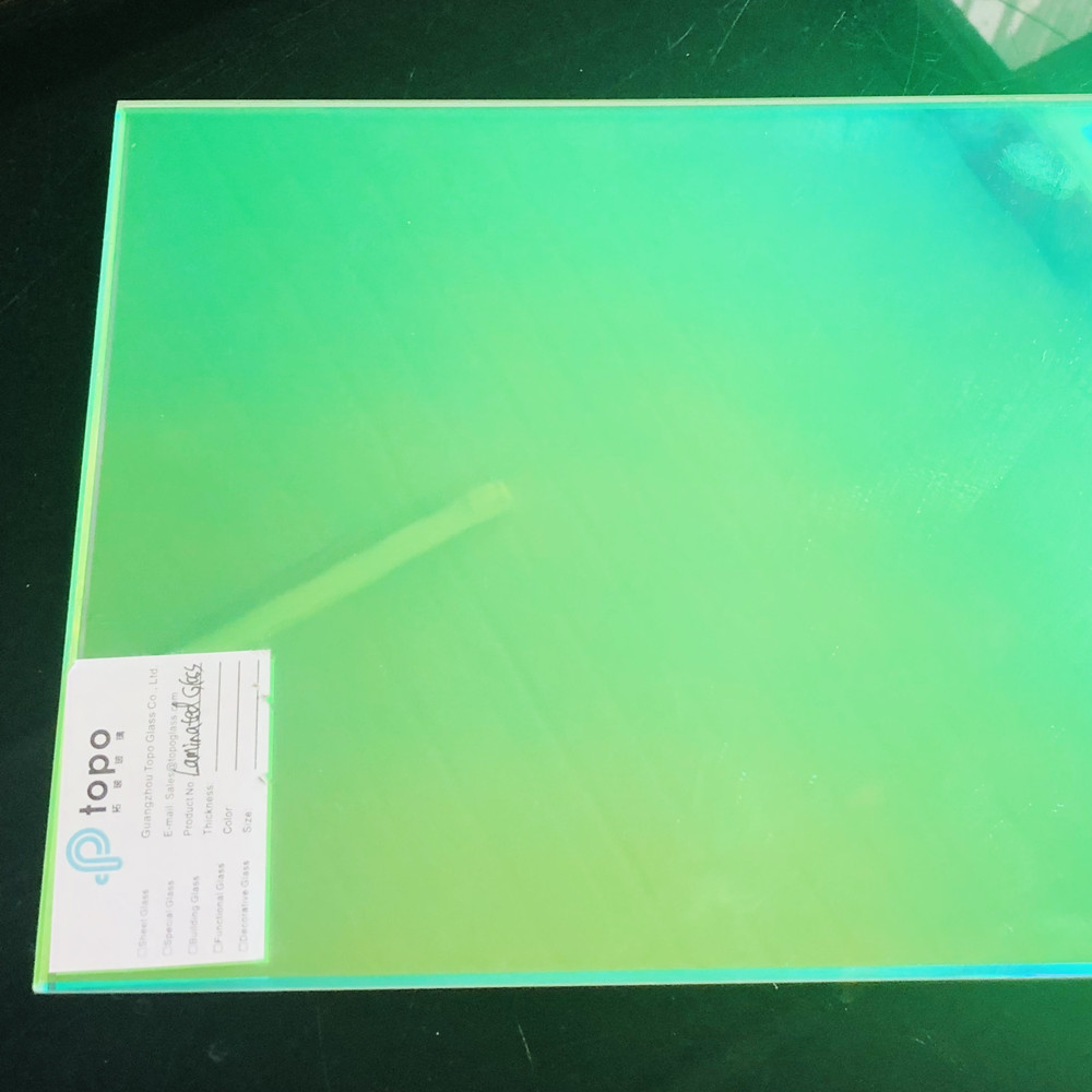 Dichroic Glass زجاج ثنائي اللون 1