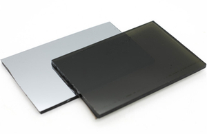 زجاج عاكس أسود منخفض الحديد للديكور