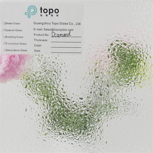 3 مللي متر 4 مللي متر 5 مللي متر 6 مللي متر 8 مللي متر زجاج فائق الوضوح منخفض الحديد بنمط الماس