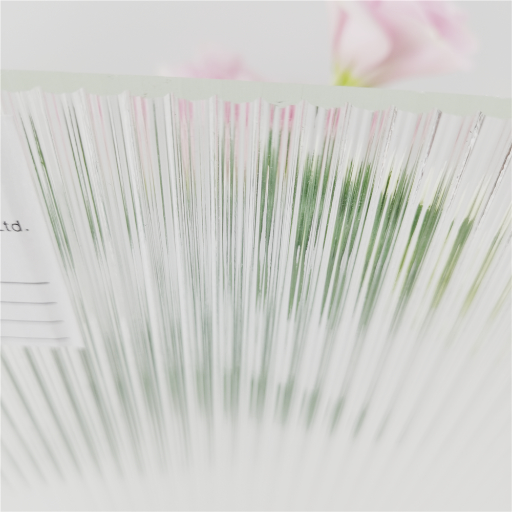 زجاج بنمط مورو