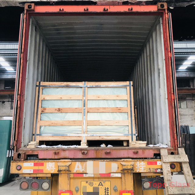 تحميل الزجاج (6)