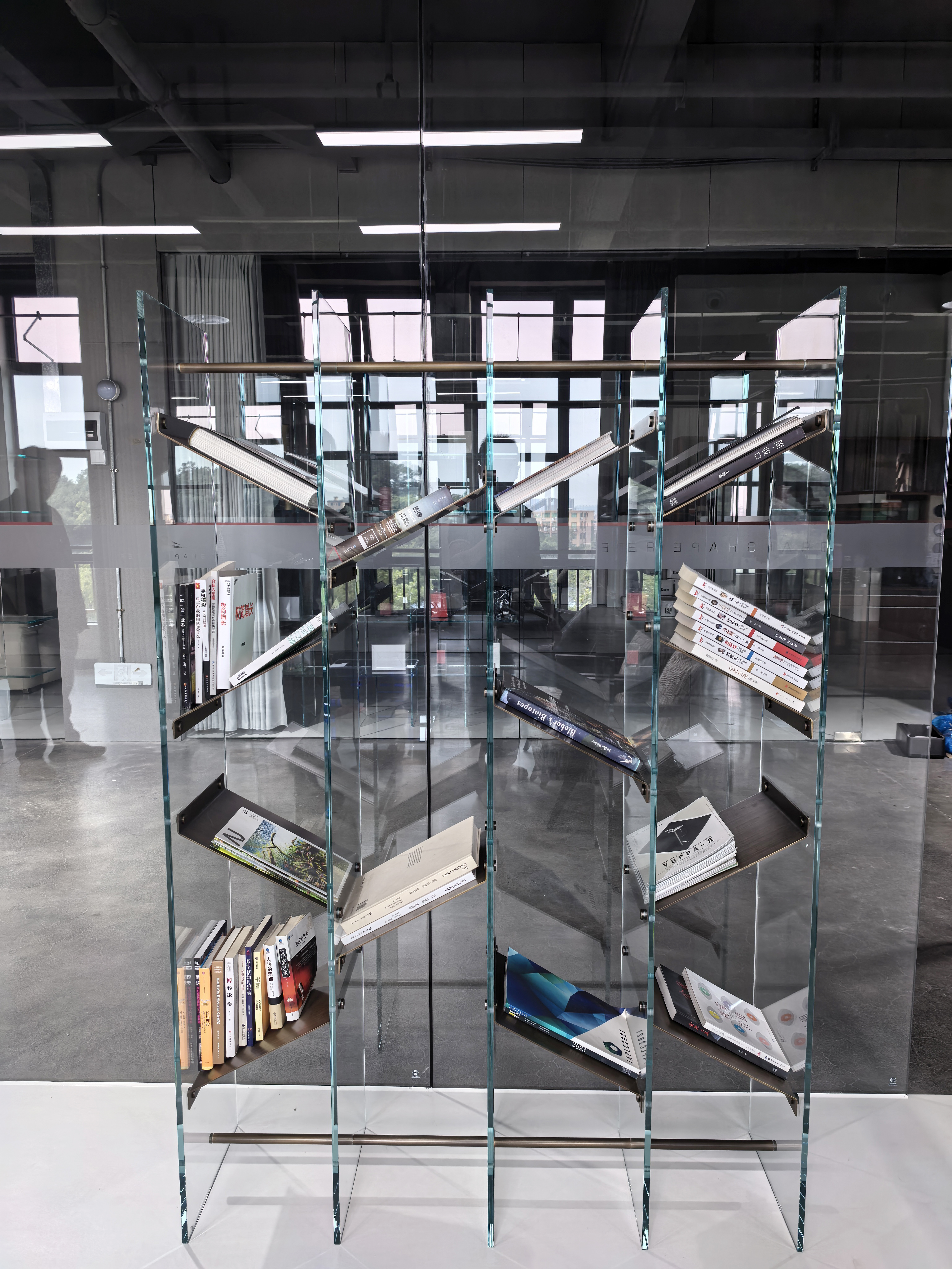 خزانة عرض زجاجية (15)