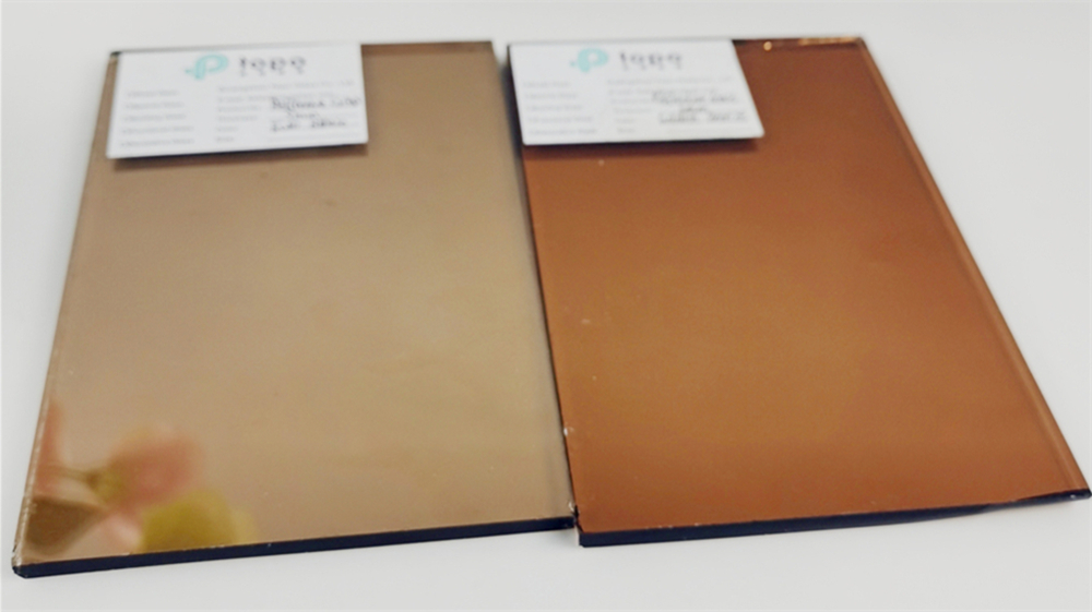 زجاج برونزي