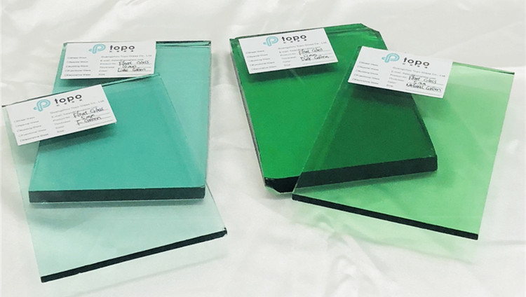 الزجاج الأخضر 