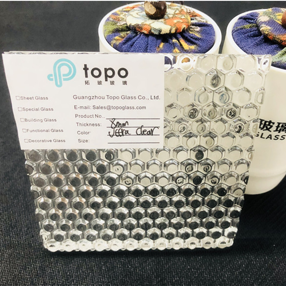 6 مم 8 مم زجاج فائق الوضوح ومنخفض الحديد بنمط اللؤلؤ الليلي