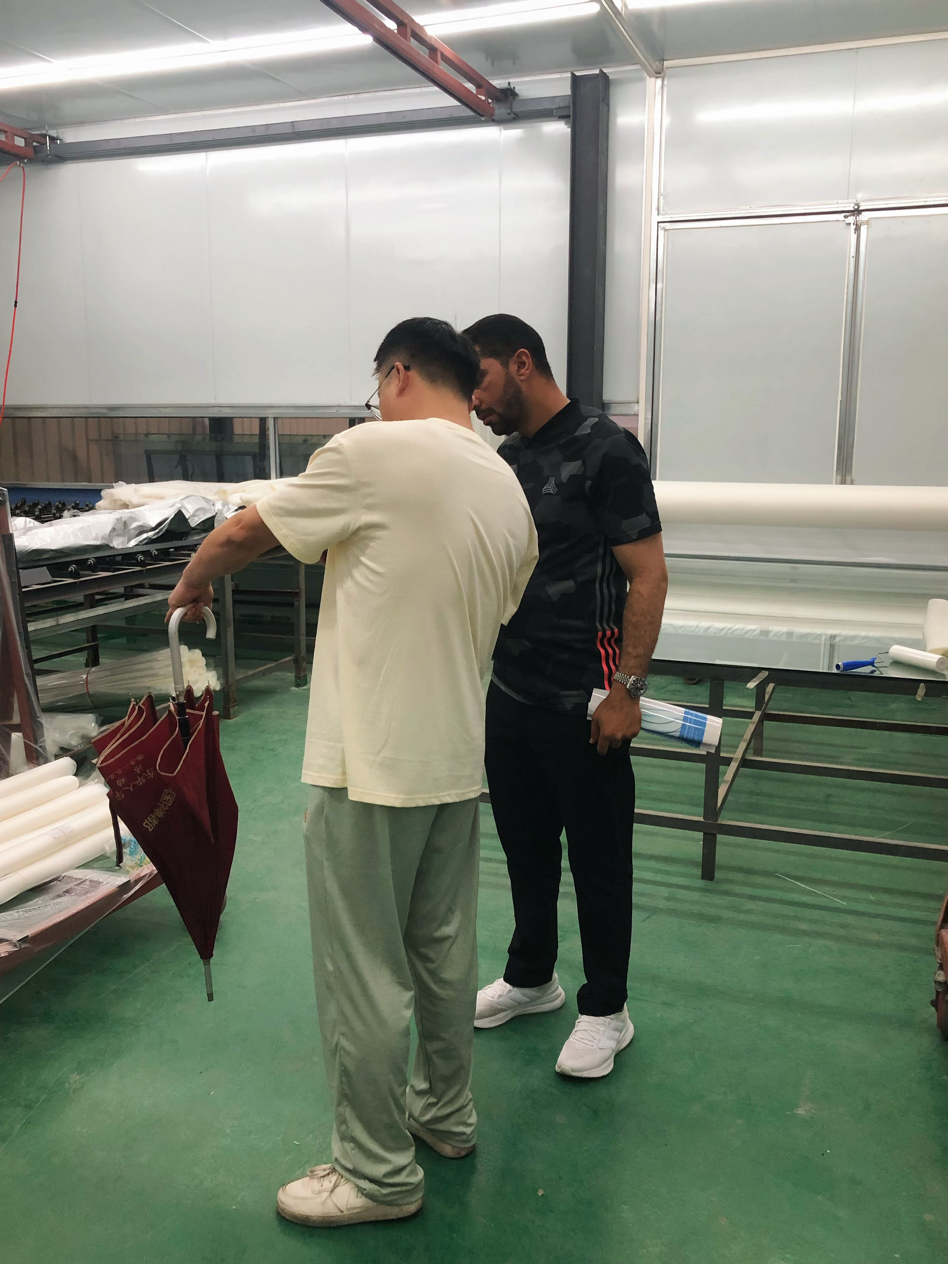 الزجاج العازل (1) 