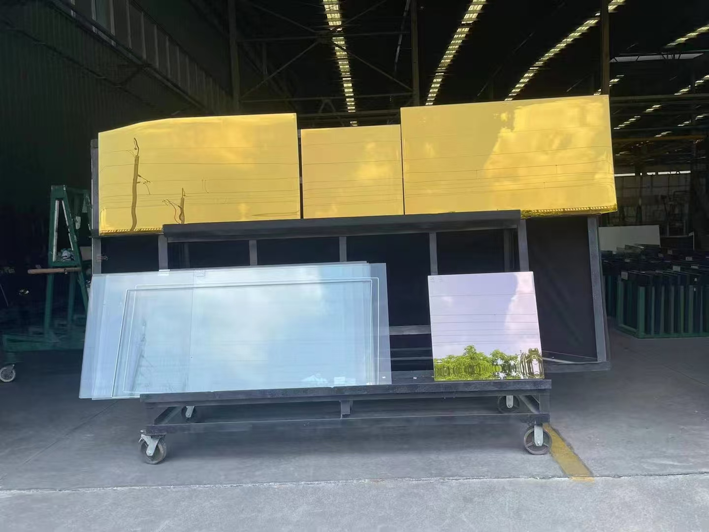 الزجاج العازل (3)