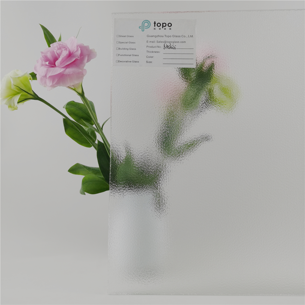 ناشيجي نمط الزجاج