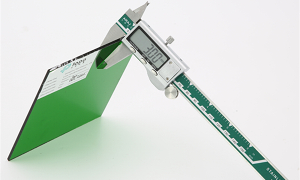 الزجاج الأخضر