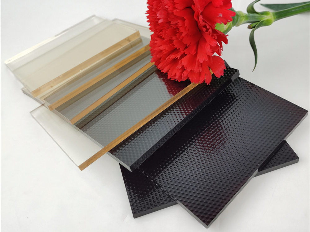 كريستو و نيوباريز