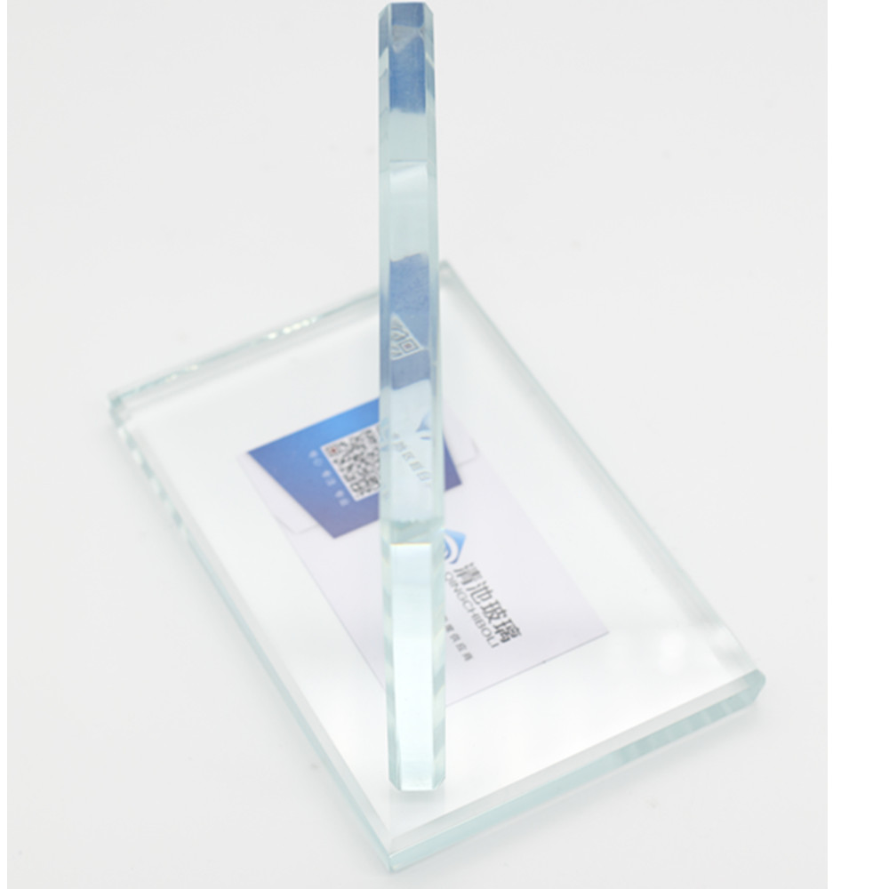 2mm 3mm 4mm 5mm 6mm 8mm 10mm 12mm 15mm 19mm 22mm الترا واضح منخفض الحديد تعويم الزجاج