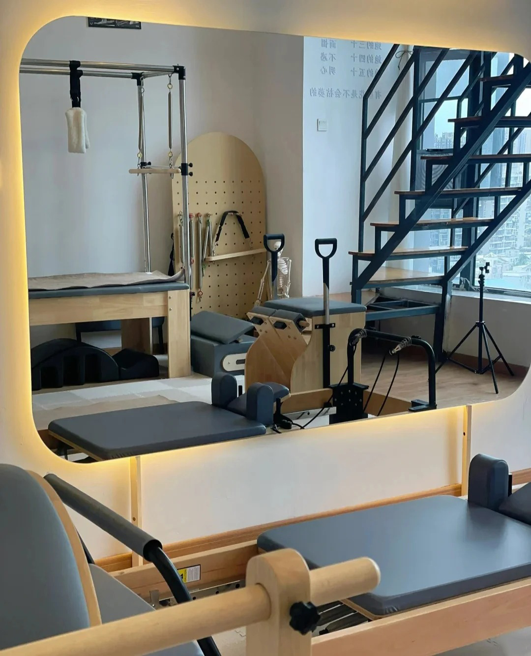 خفف من الزجاج المرآة (6)