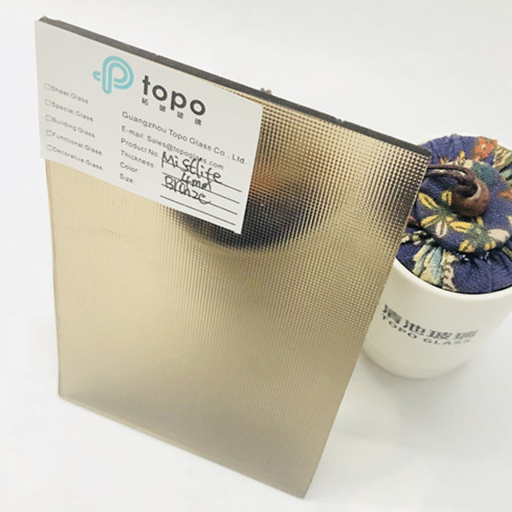 زجاج ميستلايت الشفاف المنقوش