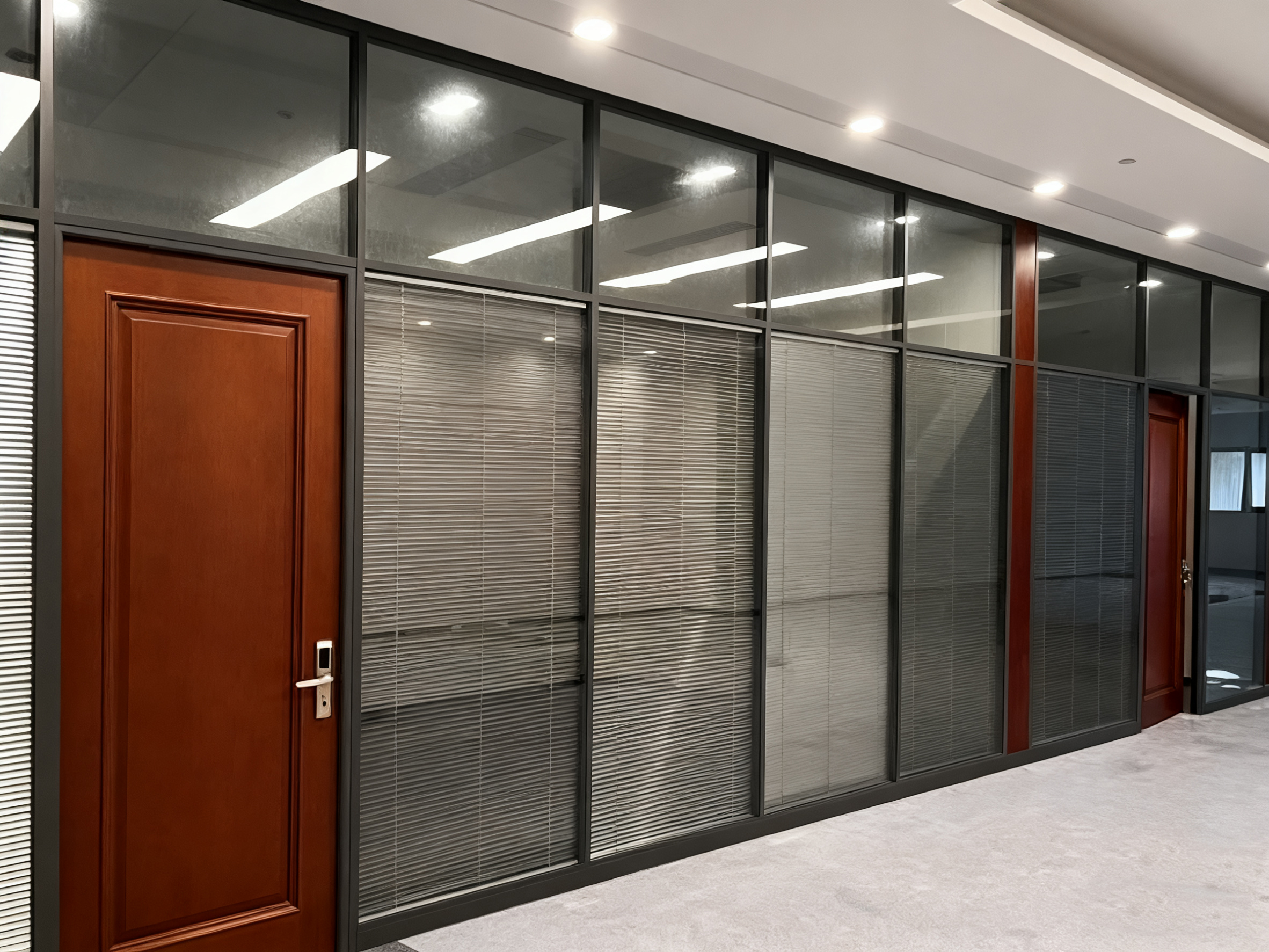 مصنع زجاج البورسليكات ذو درجة الحرارة العالية مصنع زجاج محترف في قوانغتشو، الصين