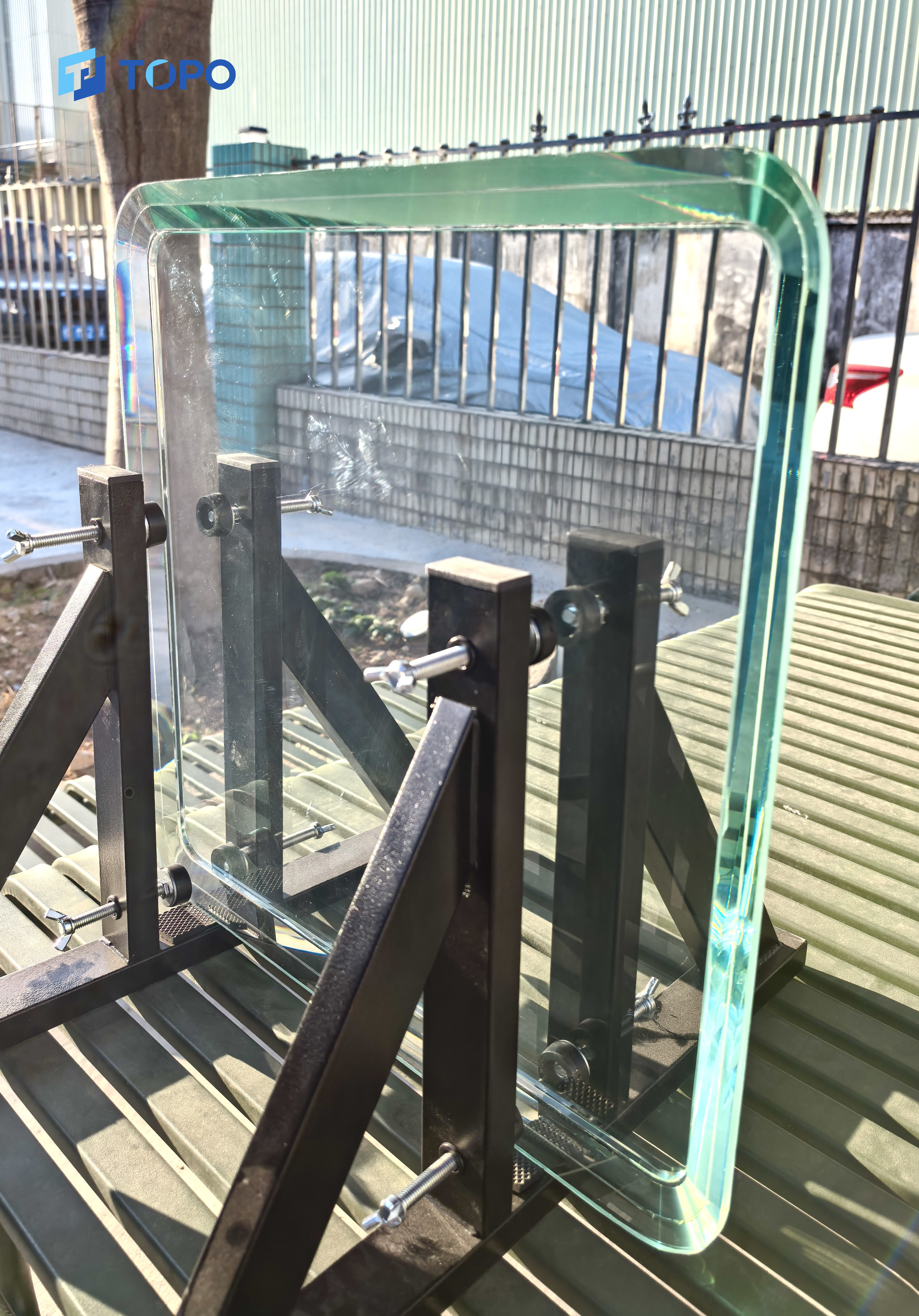 زجاج مصفح مضاد للرصاص بثلاث طبقات (2)